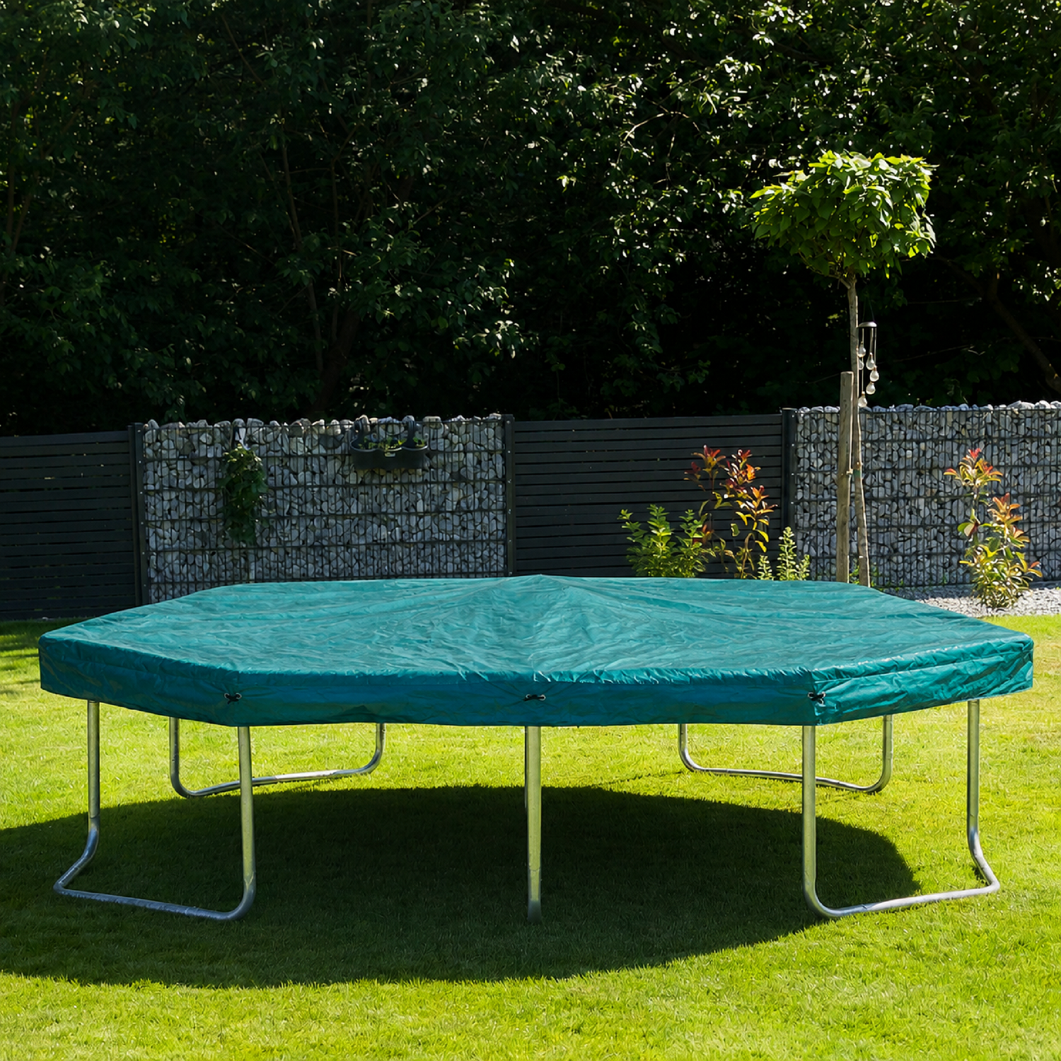 Ultima 5 10x7ft, 12x8ft, 15x10ft Heavyweight Trampoline Cover in Green